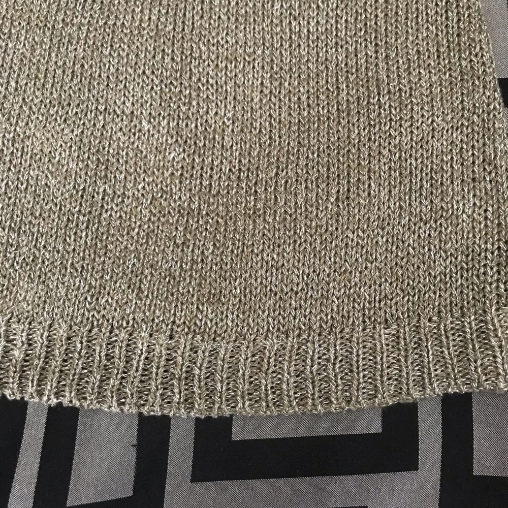 Reversible Top - Picture 6 of 6